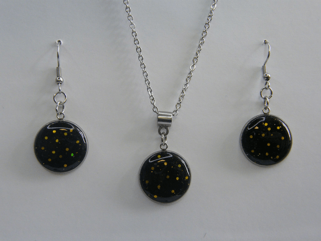 Cabochon Noir pailleté