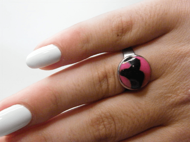 Cabochon Rose/Noir