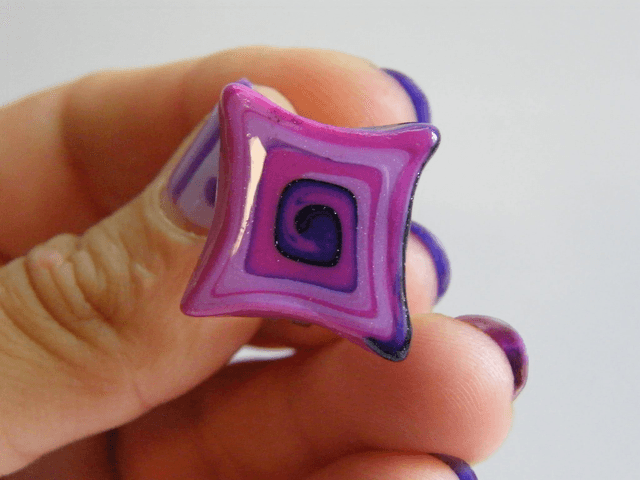 Carré pointu tourbillon Rose/Violet/Noir pailleté