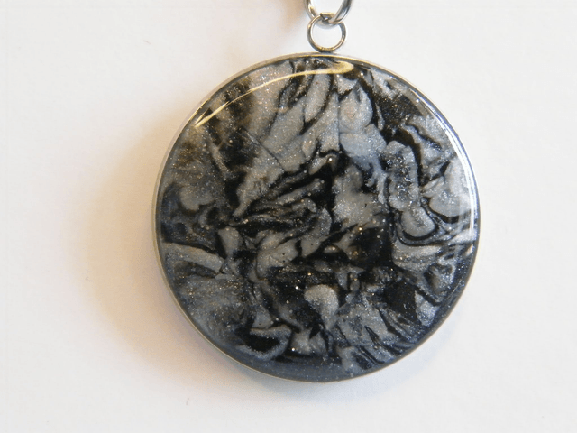 Cabochon Noir/Gris/Blanc