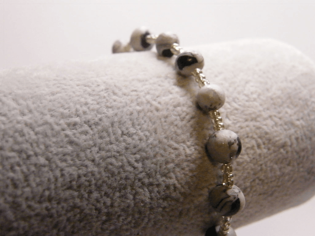 Perles Blanc/Noir/Marron