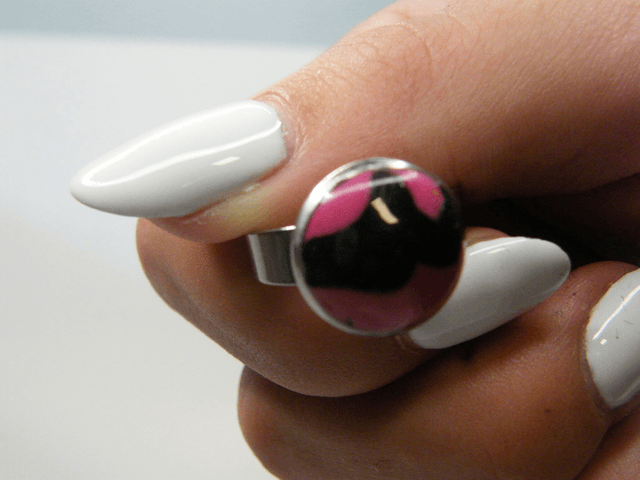 Cabochon Rose/Noir