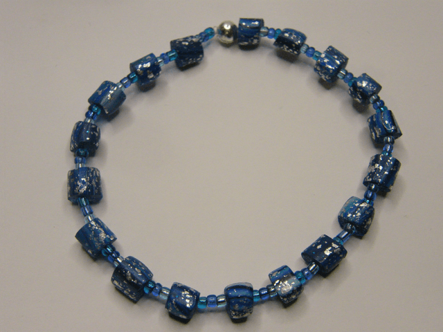 Perles Bleu/Feuille argentée